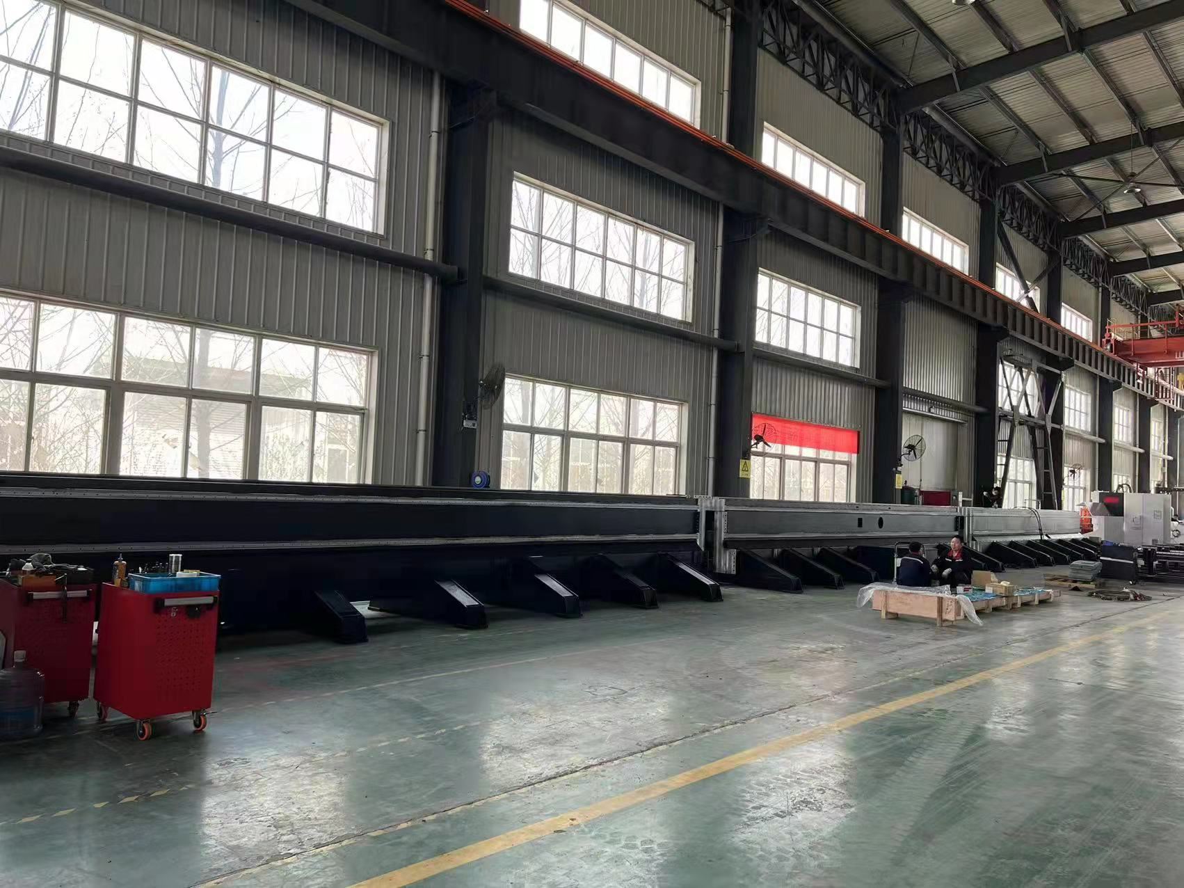 12m+12m Ultra Long Tube Laser cutting machine (2) 12m+12m Ultra Long Tube Laser cutting machine (2)