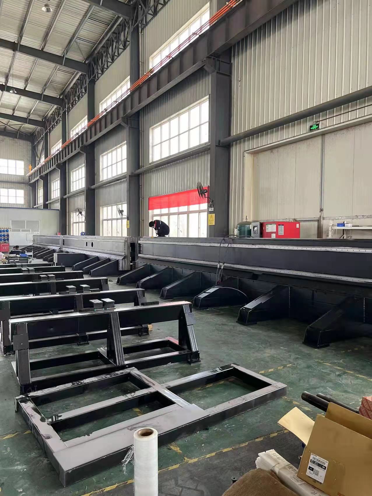 12m+12m Ultra Long Tube Laser cutting machine 12m+12m Ultra Long Tube Laser cutting machine